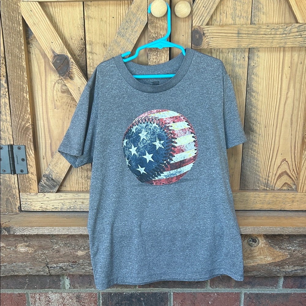 Tek Gear Gray Kids T-Shirt with Flag Baseball Graphic